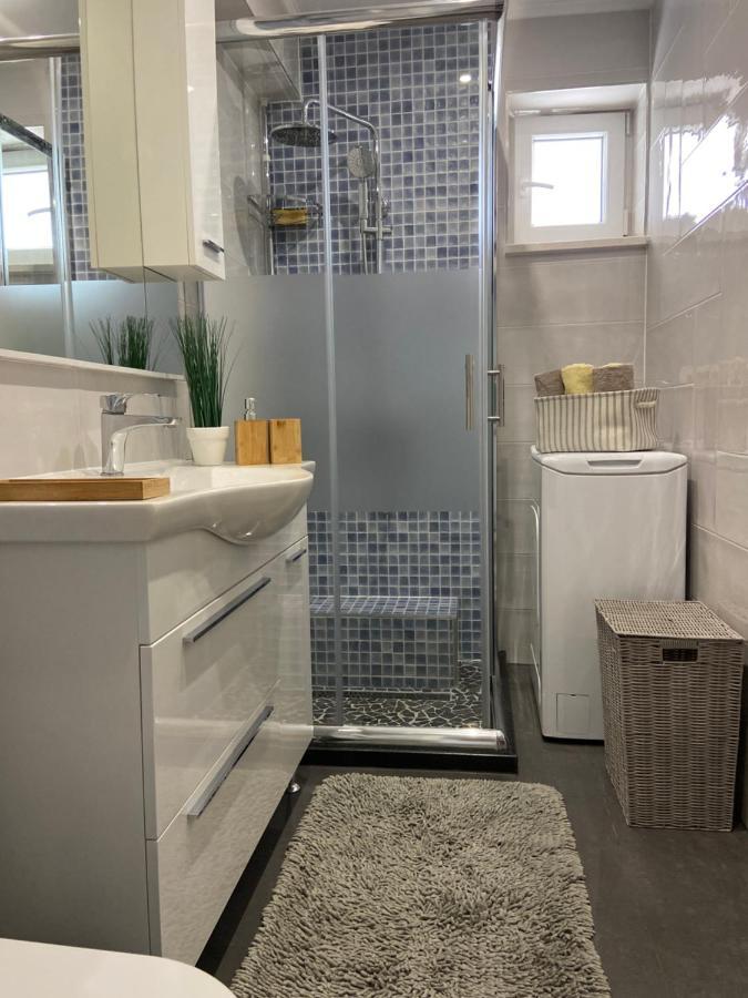Gustirna Apartman Petra מראה חיצוני תמונה