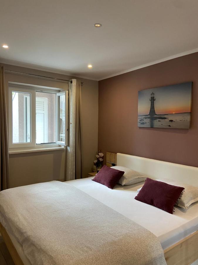 Gustirna Apartman Petra מראה חיצוני תמונה